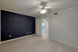 1860 White Oak Dr, Houston, TX 77009 - Photo 26