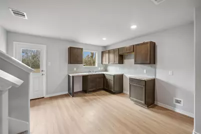 515 16th St Street, Hempstead, TX 77445 - Photo 12