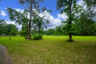26161 E Holly Ln, Splendora, TX 77372 - Photo 8