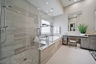 6015 Matthew Oaks Place, Houston, TX 77007 - Photo 14
