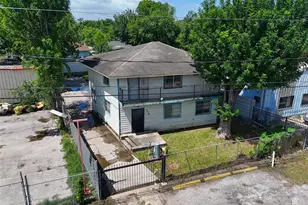 336 W Mt Houston Rd, Houston, TX 77037 - Photo 22