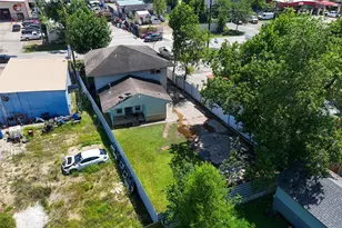 336 W Mt Houston Rd, Houston, TX 77037 - Photo 20