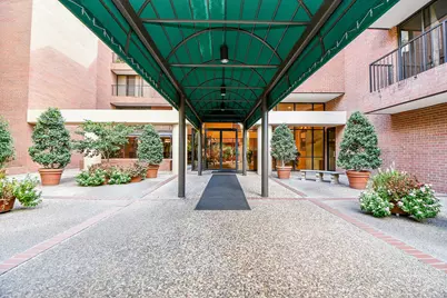 9333 Memorial Drive #306, Houston, TX 77024 - Photo 32