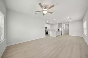 11975 Wisteria Mdws Dr, Willis, TX 77318 - Photo 10