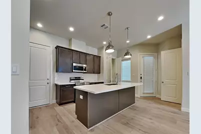 5704 Quinn Landing Road, Houston, TX 77091 - Photo 4