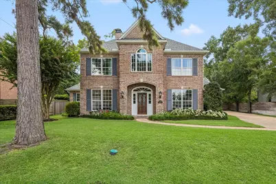 11705 Joan Of Arc Drive, Hedwig Village, TX 77024 - Photo 2