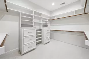 11705 Joan of Arc Dr, Hedwig Village, TX 77024 - Photo 24