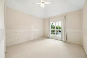 11705 Joan of Arc Dr, Hedwig Village, TX 77024 - Photo 26