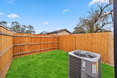 8226 Bigwood Street #A, Houston, TX 77078 - Photo 8