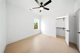 7417 Charlie St, Houston, TX 77088 - Photo 16
