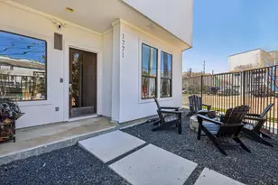 1771 Michigan St, Houston, TX 77006 - Photo 2