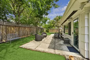 3010 Conway St, Houston, TX 77025 - Photo 14