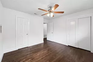 4713 Kinglet St, Houston, TX 77035 - Photo 20