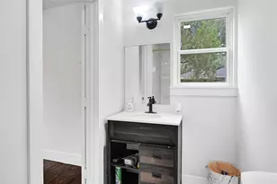 4713 Kinglet St, Houston, TX 77035 - Photo 22