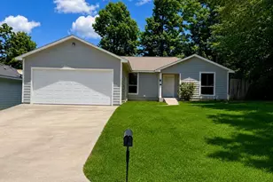 422 Pine Harbor Dr, Onalaska, TX 77360 - Photo 14