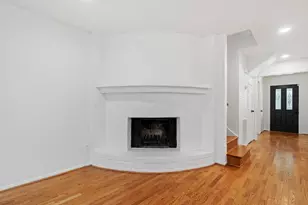 727 Bunker Hill Rd, Houston, TX 77024 - Photo 20