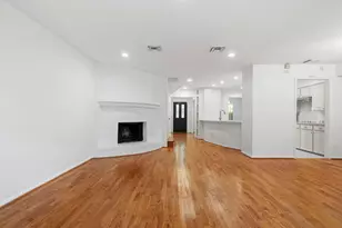 727 Bunker Hill Rd, Houston, TX 77024 - Photo 22
