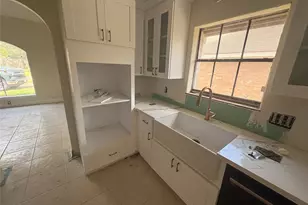 9023 Mauna Loa Ln, Houston, TX 77040 - Photo 14