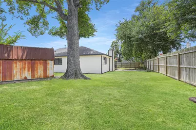 13423 Highland Castle Lane, Houston, TX 77015 - Photo 28