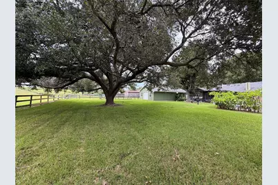 2903 Michael Wayne Road, Rosharon, TX 77583 - Photo 36