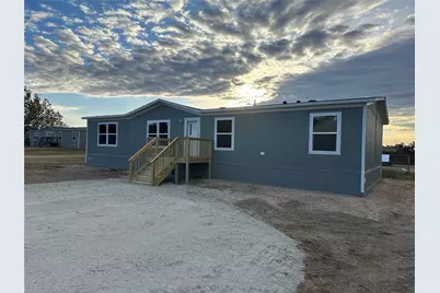 822 E Fannin Street, La Grange, TX 78945 - Photo 2