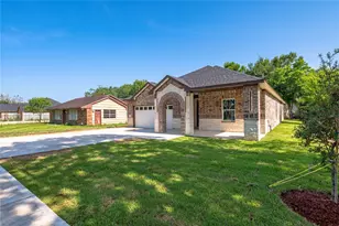 8133 Wetherby Ln, Houston, TX 77075 - Photo 6