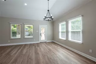 8133 Wetherby Ln, Houston, TX 77075 - Photo 12