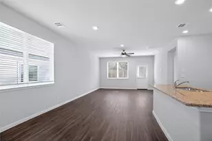 2325 Whitefish Dr, Conroe, TX 77384 - Photo 4