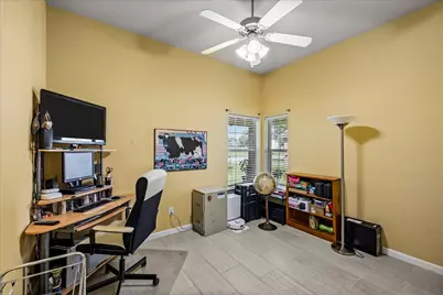 3204 Meadow Bay Lane, Dickinson, TX 77539 - Photo 12