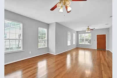 2418 Delafield Street, Houston, TX 77023 - Photo 2