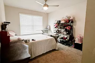 12711 Basinghall Ln, Houston, TX 77047 - Photo 22