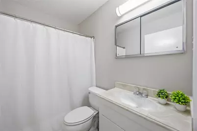 11607 Chimney Rock Road #C, Houston, TX 77035 - Photo 16