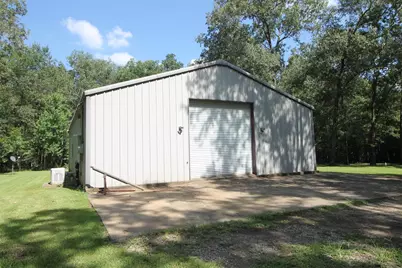 1528 County Road 2005, Liberty, TX 77575 - Photo 4