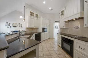 14230 Altair Dr, Tomball, TX 77375 - Photo 20