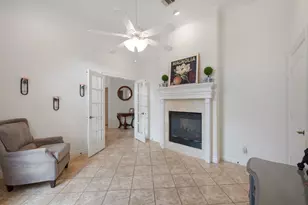 14230 Altair Dr, Tomball, TX 77375 - Photo 10