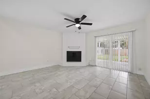 10706 Lazy Meadows Dr, Houston, TX 77064 - Photo 20