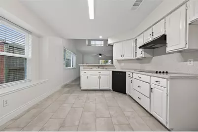 10706 Lazy Meadows Drive, Houston, TX 77064 - Photo 10