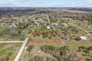 2603 Whispering Pine Dr, Alvin, TX 77511 - Photo 1