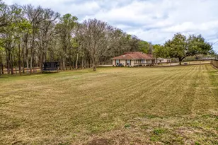 3226 Blue Bell Ln, Brenham, TX 77833 - Photo 34