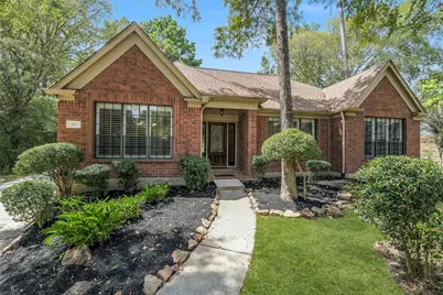 35 Cherry Blossom Place, Spring, TX 77381 - Photo 2
