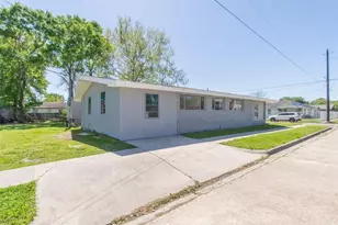 312 N Gaillard St, Baytown, TX 77520 - Photo 4