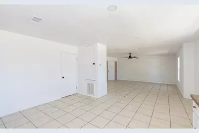 312 N Gaillard Street, Baytown, TX 77520 - Photo 10