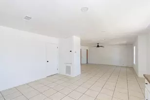 312 N Gaillard St, Baytown, TX 77520 - Photo 10