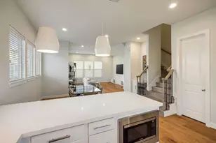 6302 Chelsea Falls Ln, Houston, TX 77008 - Photo 10