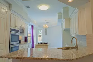 1307 Riverine Ct, Houston, TX 77055 - Photo 10