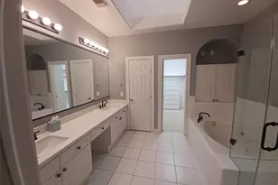 1321 Woodhead St, Houston, TX 77019 - Photo 14