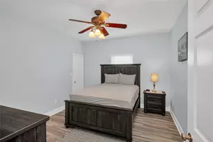 1018 Tiki Dr, Tiki Island, TX 77554 - Photo 30