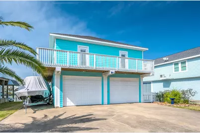1018 Tiki Drive, Tiki Island, TX 77554 - Photo 1