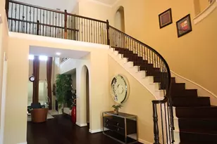 4715 Norsworthy Dr, Sugar Land, TX 77479 - Photo 4