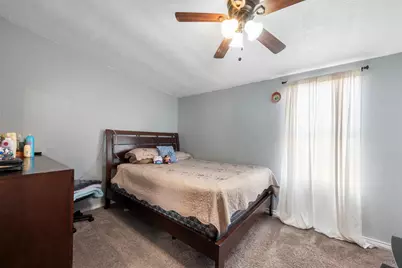 20220 Plaza Circle, Crosby, TX 77532 - Photo 20